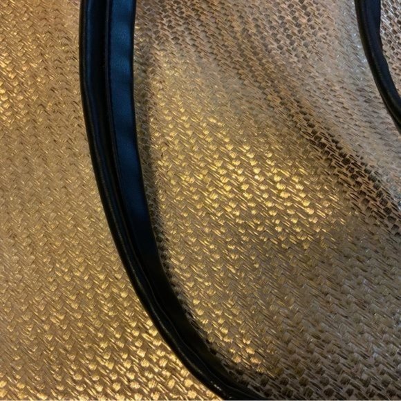 *Versace Parfums Weekender Textured Bag Gold Metallic XL Tote Shoulder - NWOT - Picture 6 of 6